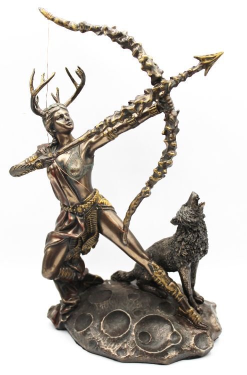 Artemis Statue 11"