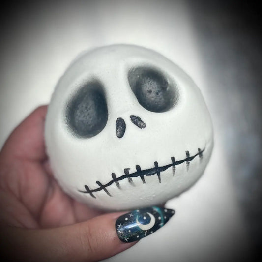 Nightmare Before Christmas Themed Fizzy Bath Bomb For Relaxation