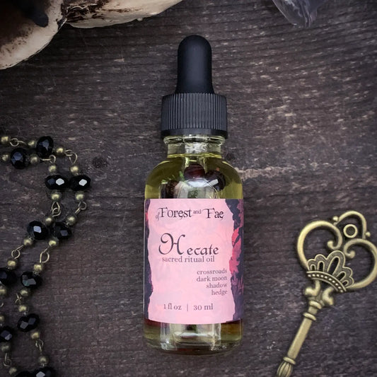 Hecate Sacred Ritual Oil for Spells, Rituals and Protection