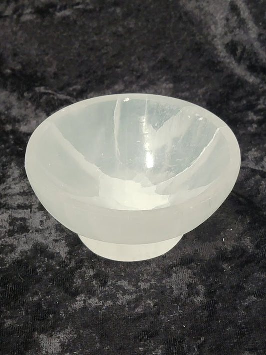 Selenite Bowl (4" w/Stand)