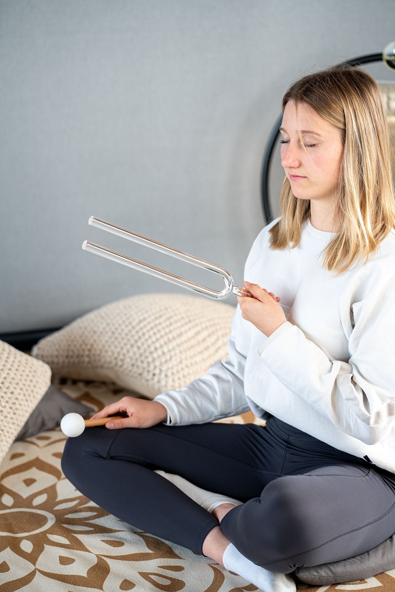 17.7" Crystal Tuning Fork, F3 / 174.61 Hz