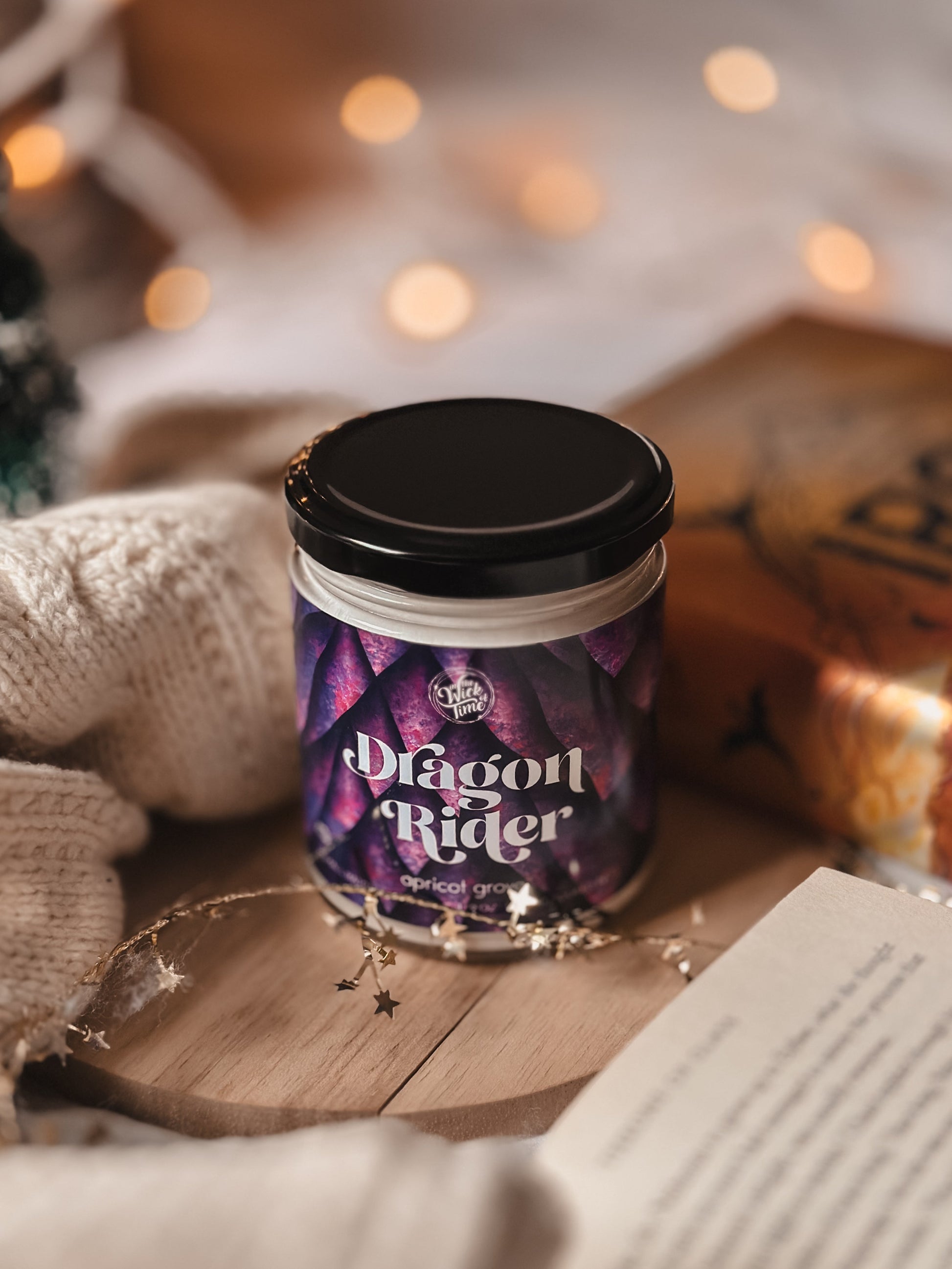 Aromatic Dragon Rider Candle With Apricot, Pear And Green Notes 9 Oz