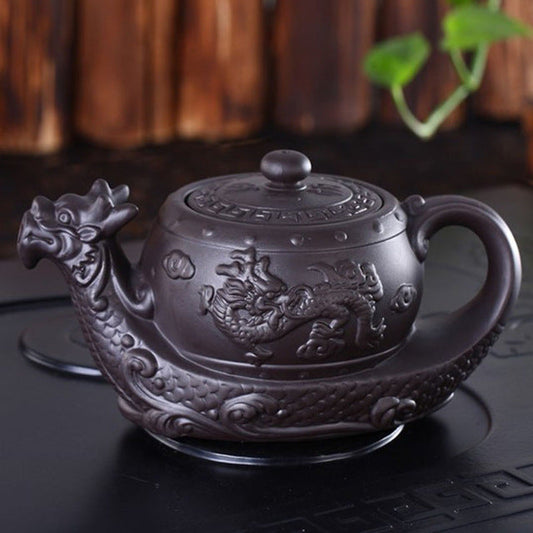 Handcrafted Dragon Boat Yixing Teapot With Sleek Design