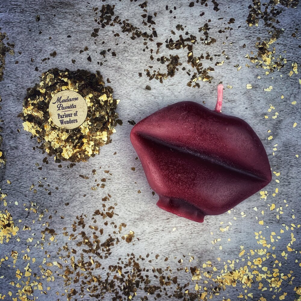 Beeswax Talk to Me Lips Spell Candle