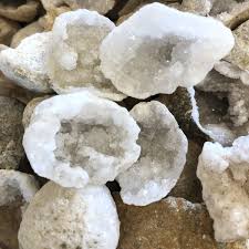 White Quartz Geode - Medium