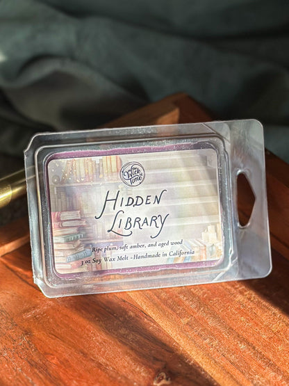 Fragrant Hidden Library Wax Melt With Woody Musk Scents