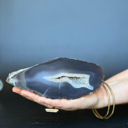 Uruguayan Amethyst & Agate Geode Cave – 2.5 lb, 7 Inches