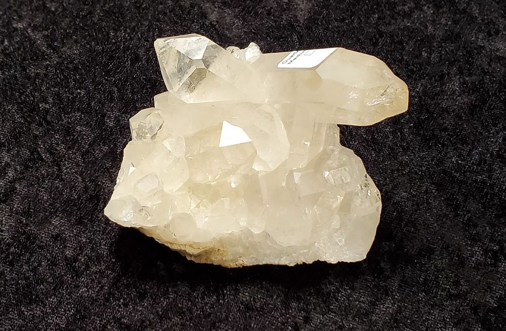 Quartz Clusters Medium