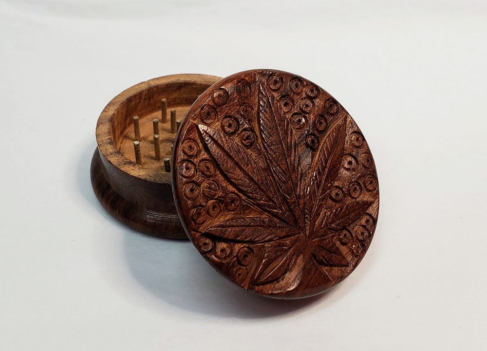 Marijuana Leaf Herb Grinder