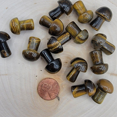 Gemstone Mushroom Carving - 0.5 Inch