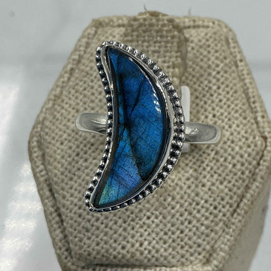 Sterling Silver Labradorite Crescent Moon Ring – Size 9