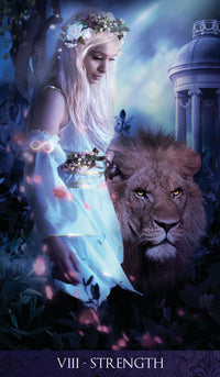 Tarot de la Nuit: Shadowy Feminine Energy Tarot Deck