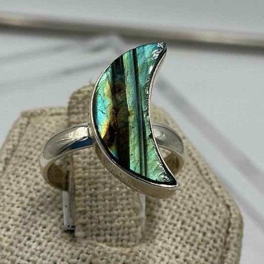 Labradorite Crescent Moon Sterling Silver Ring – Size 7