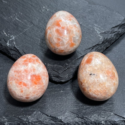 2-Inch Sunstone Crystal Egg Carving – additional product image
