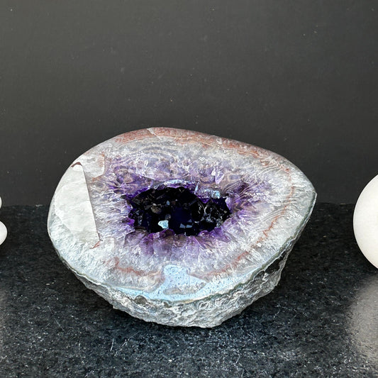 Uruguayan Amethyst, Agate, Red Jasper & Calcite Geode – 7.8 lb, 7 Inches