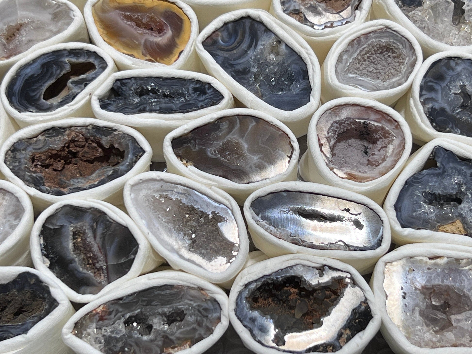 Oco Geode Cut Crystals (Avg 3.5 LBs) Box Flat Bulk Wholesale Lot Rough Raw Stones Natural Gemstones