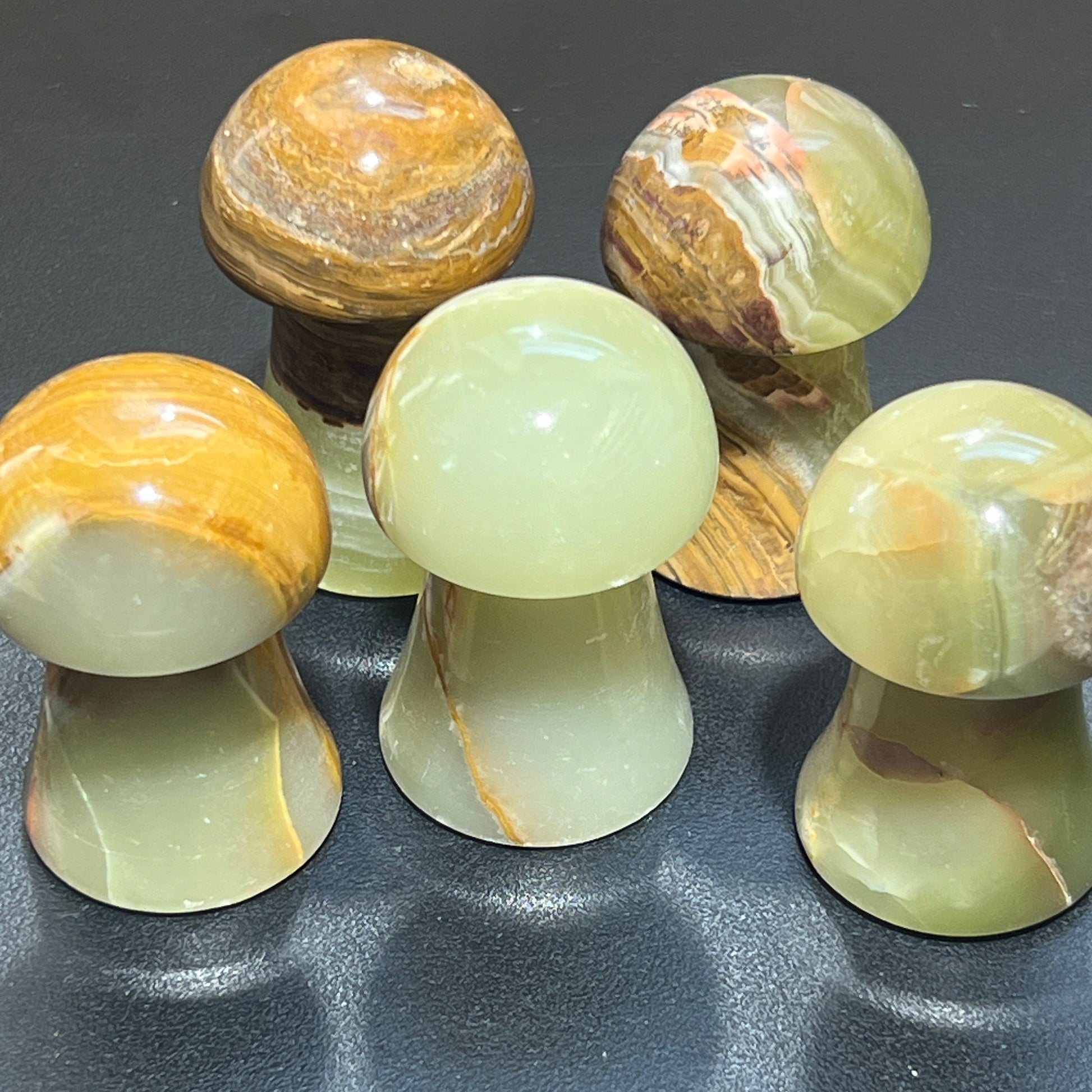 Green Banded Onyx Mushroon Crystal Carving Wholesale