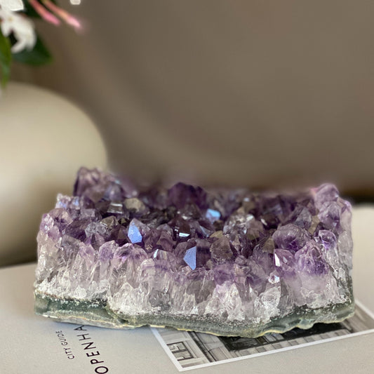 Uruguayan Amethyst Cluster with Agate Edges – 1.8 lb, 4.5 Inches