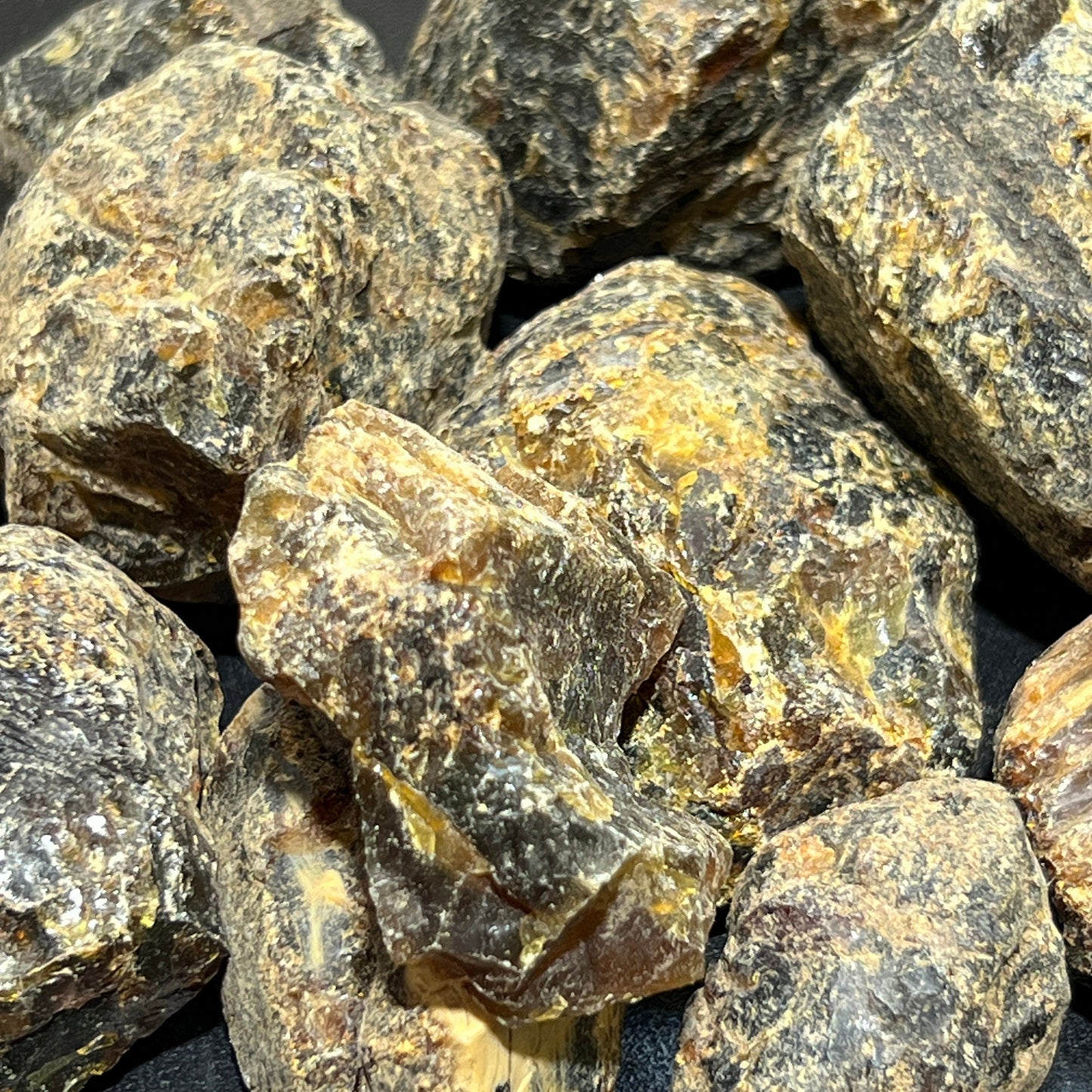 Black Amber Fossilized Tree Resin Mixed Sizes Rough Raw Stones (By The Piece or Pound)(UV Reactive) Wholesale