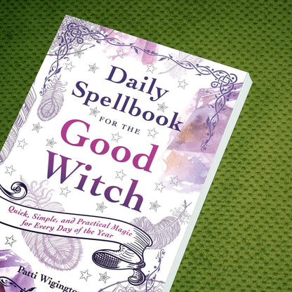 Daily Spellbook Good Witch - Magic Book | Mystics Vibe
