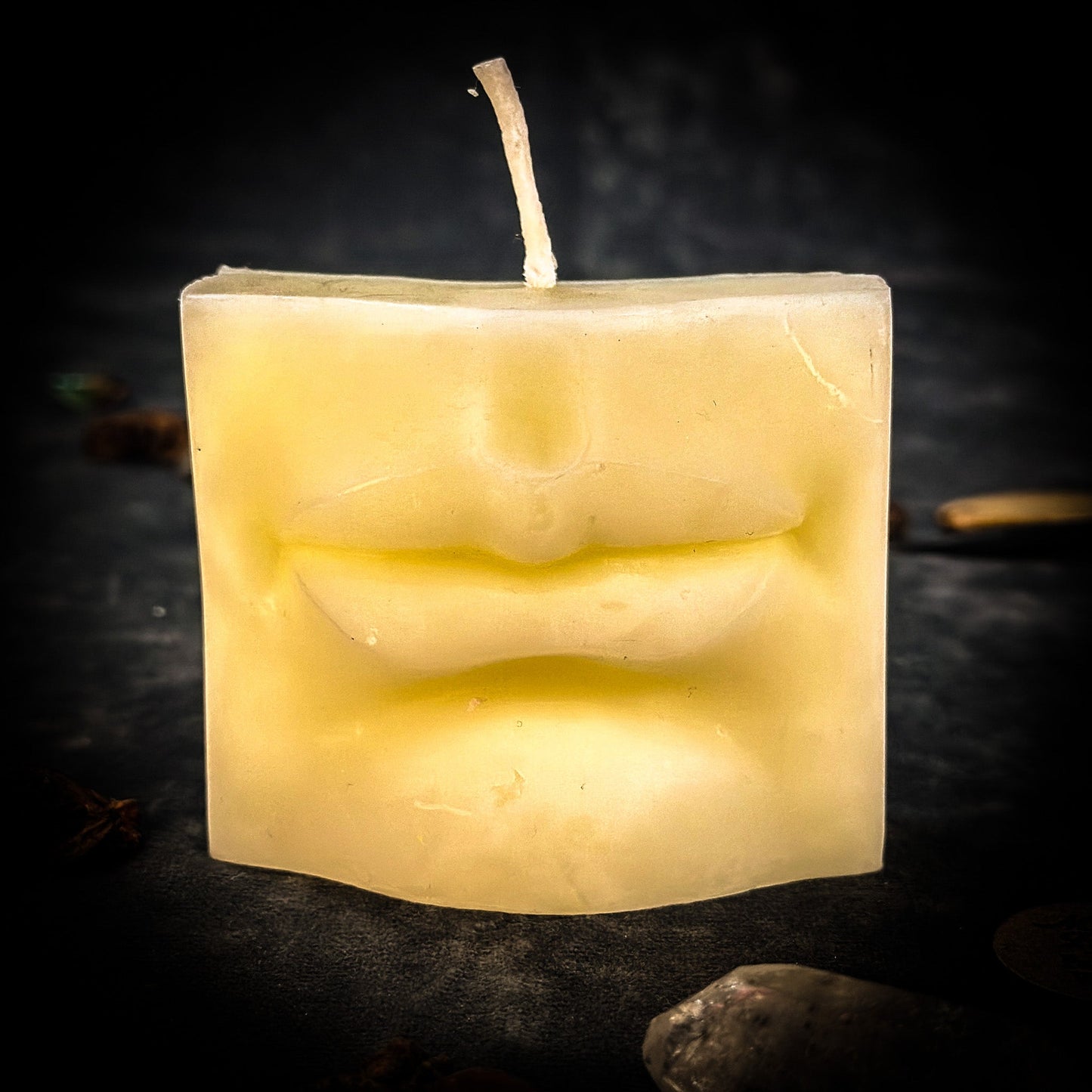 Beeswax Ex-Voto Mouth Spell Candle