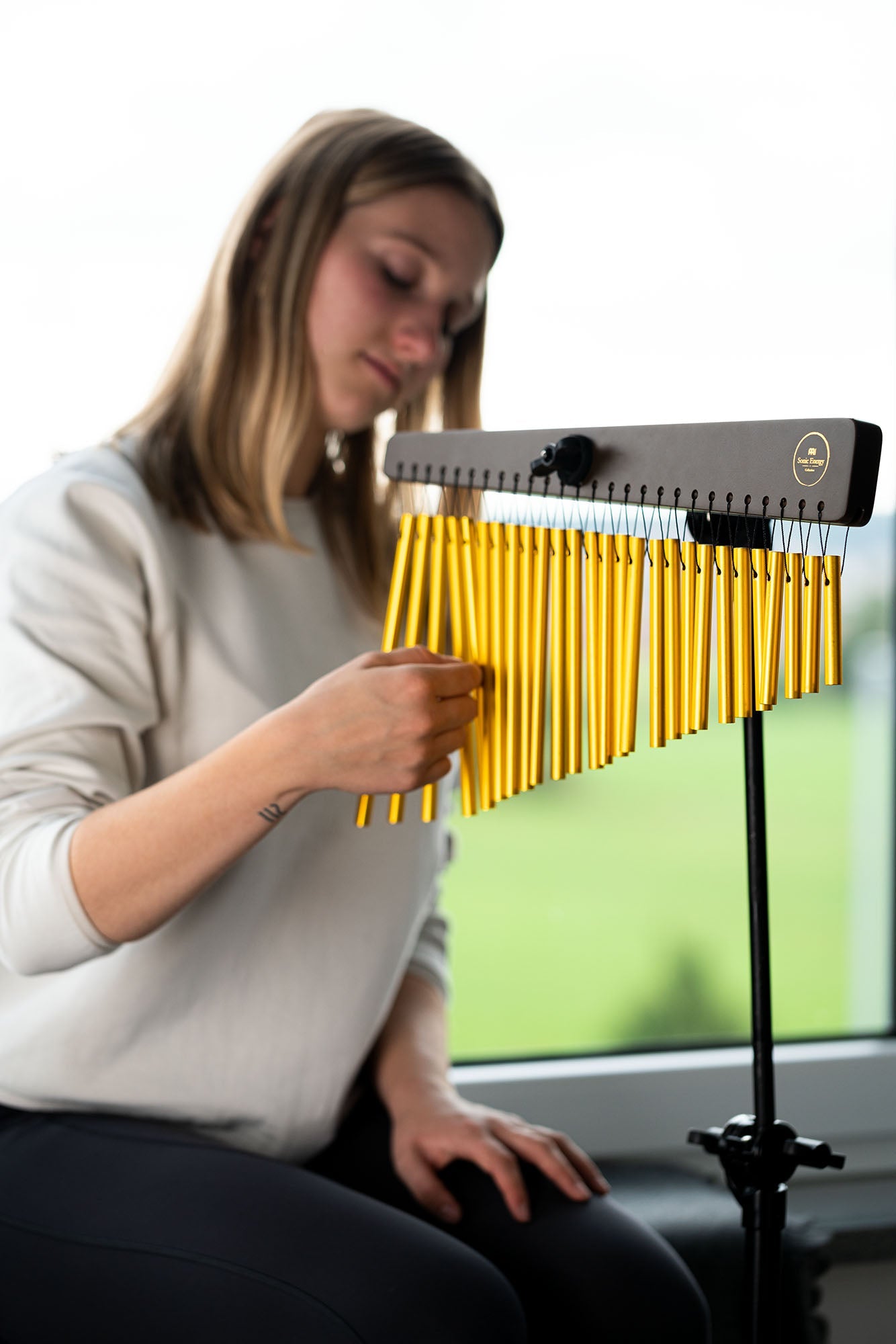 Metallic Chimes, 27 Bars, Walnut Brown