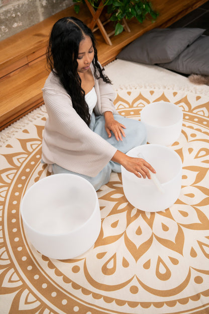 3-Piece White-Frosted Crystal Singing Bowl Set, A4/F4/D4, 432 Hz