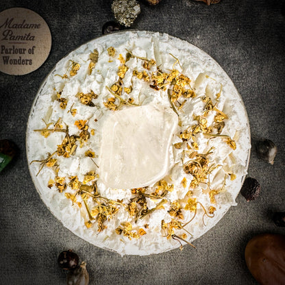 Energetic Purification Sachet Powder by Madame Pamita