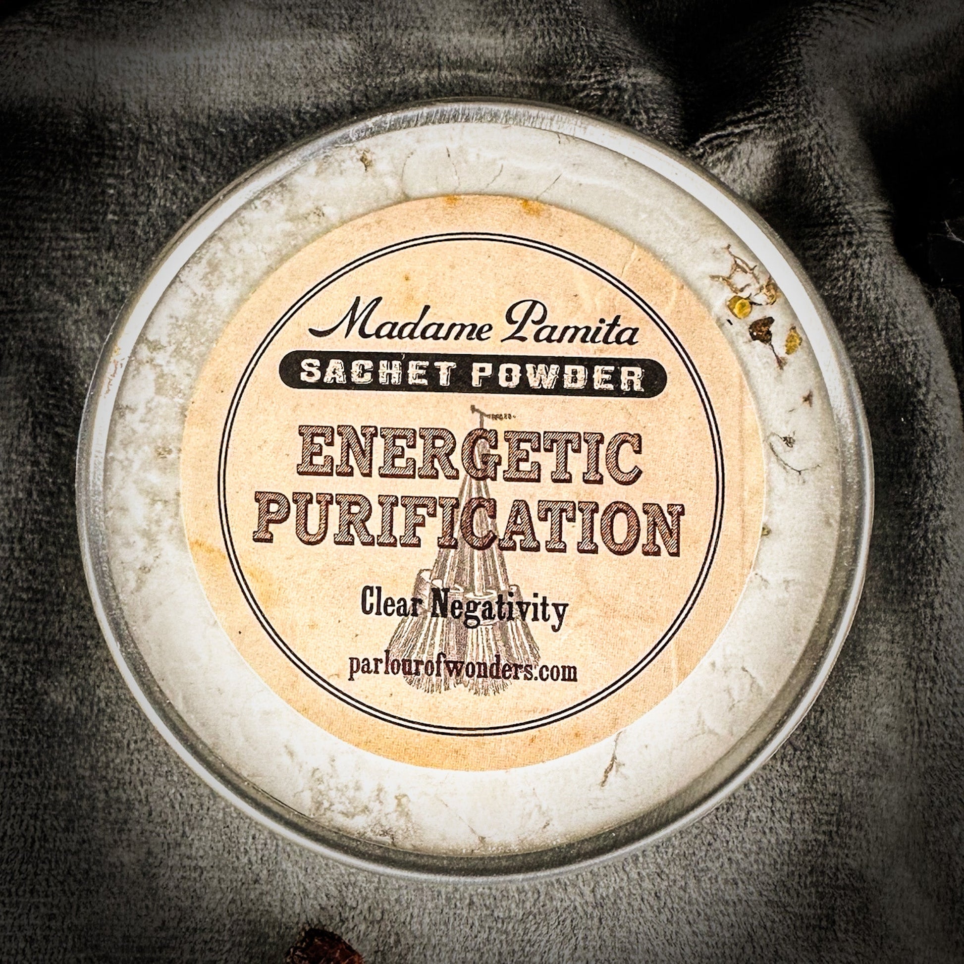 Energetic Purification Sachet Powder by Madame Pamita