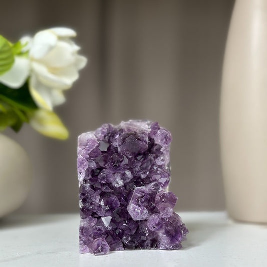 Uruguayan Amethyst Crystal Geode – 1.1 lb, 3.5 Inches