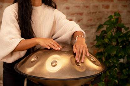 Sensory Handpan, D Amara, 9 Notes, Vintage Gold