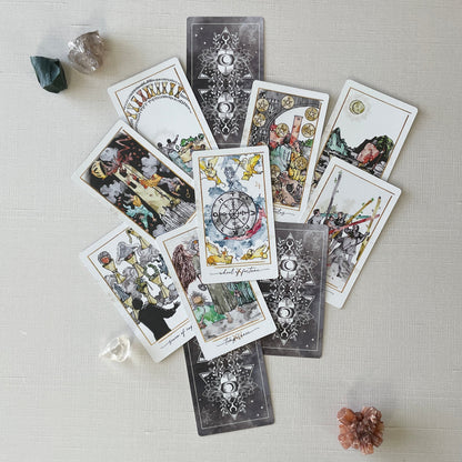 Modern Hue Tarot Deck: Reimagined Rider-Waite Watercolors