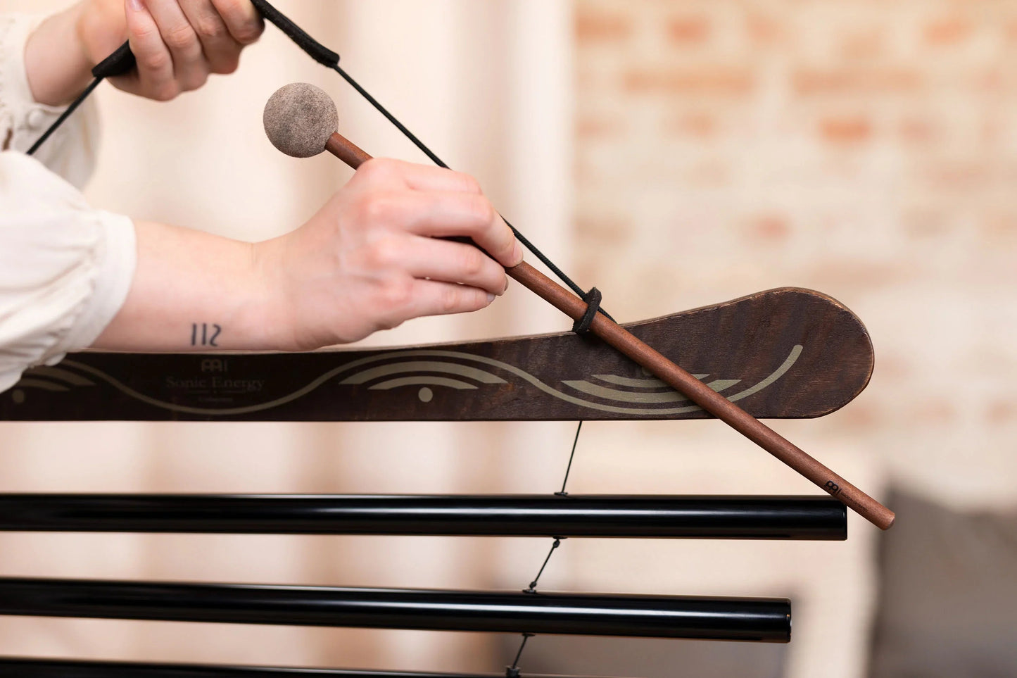 38" Meditation Flow Chime, 432 Hz, 10 Notes, E Minor, Black