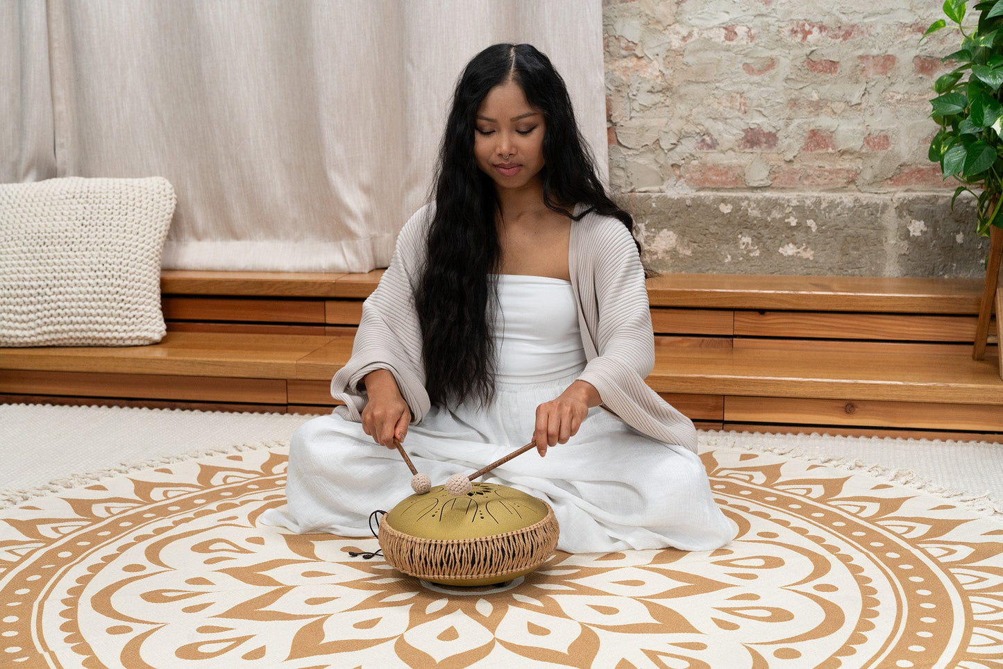 10" Medium Octave Steel Tongue Drum, C Major, 8 Notes, 432 Hz, Gold