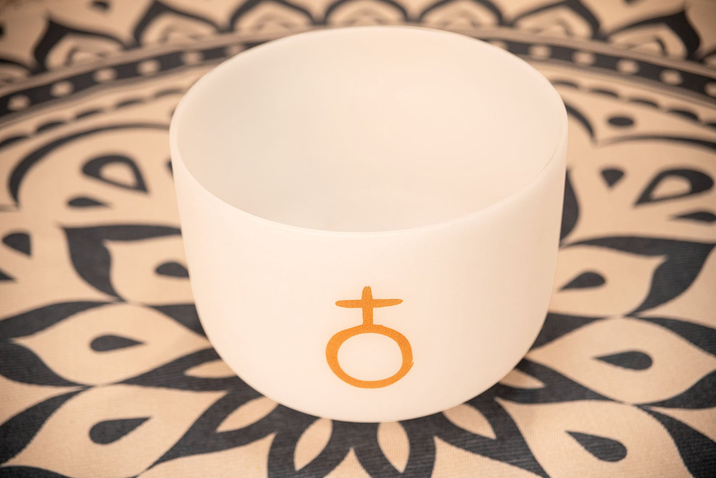 12" Planetary Tuned Crystal Singing Bowl, Earth Year / Om 136.10 Hz