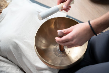 Singing Bowl Suction Holder, Medium