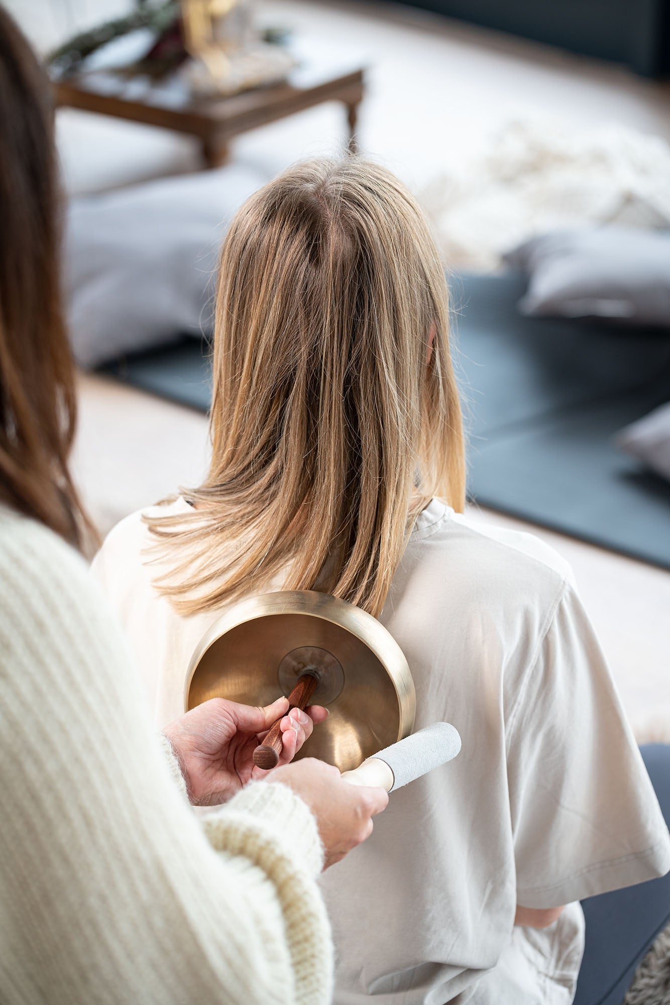 Singing Bowl Suction Holder, Small