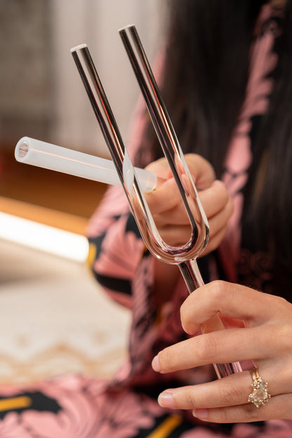 Solfeggio Crystal Tuning Fork, 417 Hz / G#4