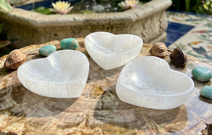 Selenite Crystal Heart Bowl (4 Inch) Carving Gemstone Decor Supply