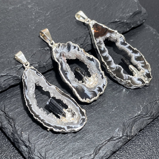 Oco Geode Druzy with Tourmaline Crystal Point Pendant (Silver Plated) Wholesale