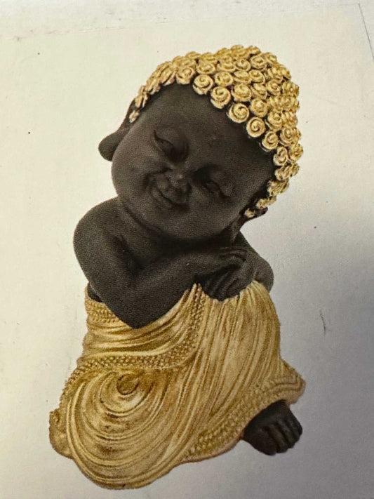 Buddha sitting on Left Knee