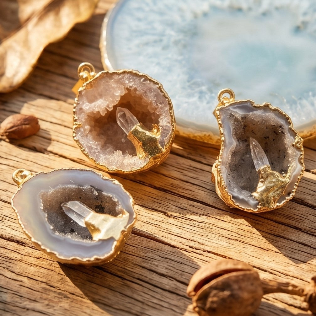Oco Geode Druzy Crystal Pendant with Quartz Point (Gold Plated) Gemstone Jewelry Necklace Supply