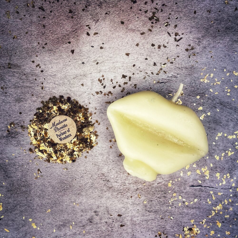 Beeswax Talk to Me Lips Spell Candle