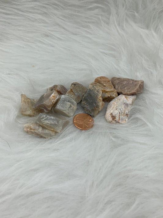 Rough Moonstone Chunk - Medium (10-29g)