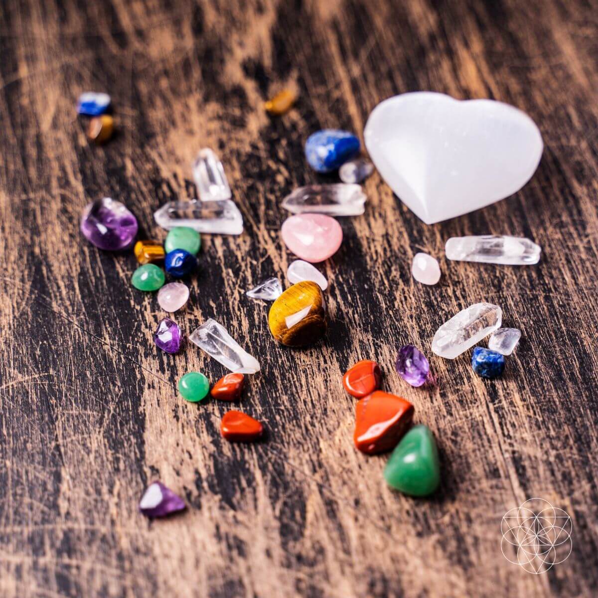 The Divination Crystal Grid Set